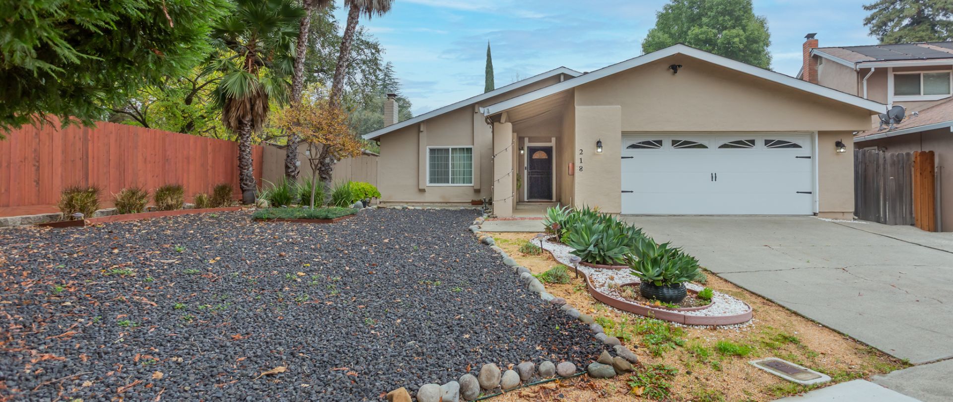 218 San Vicente Ct Featured Image